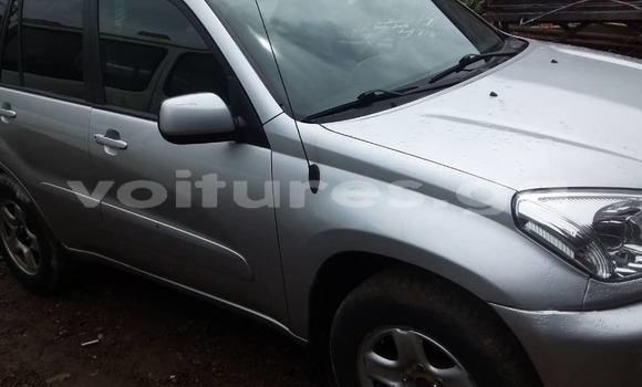 Acheter Occasion Voiture Toyota RAV4 Gris à Libreville, Estuaire Acheter Occasion Voiture Toyota RAV4 Gris à Libreville, Estuaire