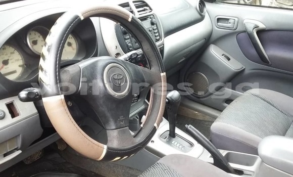 Acheter Occasion Voiture Toyota RAV4 Gris à Libreville, Estuaire Acheter Occasion Voiture Toyota RAV4 Gris à Libreville, Estuaire