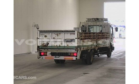 Acheter Import Utilitaire Isuzu FTR 850 Blanc à Import - Dubai, Estuaire Acheter Import Utilitaire Isuzu FTR 850 Blanc à Import - Dubai, Estuaire