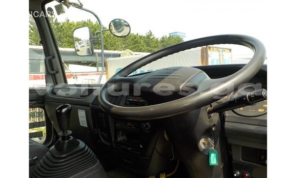 Acheter Import Utilitaire Isuzu FTR 850 Blanc à Import - Dubai, Estuaire Acheter Import Utilitaire Isuzu FTR 850 Blanc à Import - Dubai, Estuaire