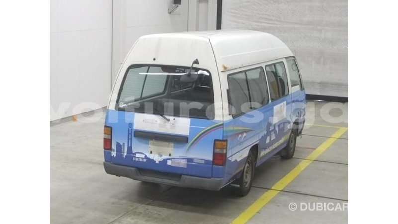 Big with watermark nissan caravan estuary import dubai 7142