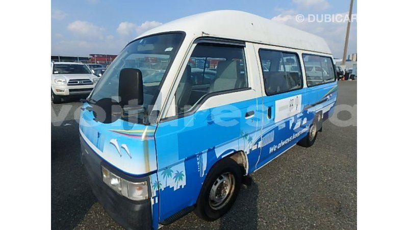 Big with watermark nissan caravan estuary import dubai 7142