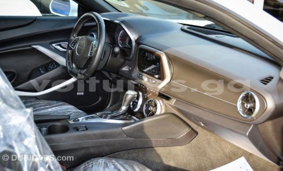 Acheter Import Voiture Chevrolet Camaro Blanc à Import - Dubai, Estuaire Acheter Import Voiture Chevrolet Camaro Blanc à Import - Dubai, Estuaire