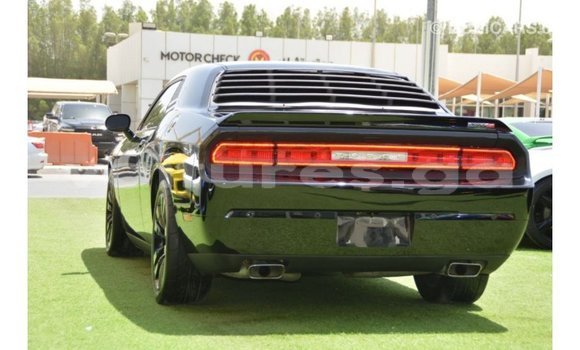 Sayi Imported Dodge Challenger Black Mota in Import - Dubai a estuary Sayi Imported Dodge Challenger Black Mota in Import - Dubai a estuary
