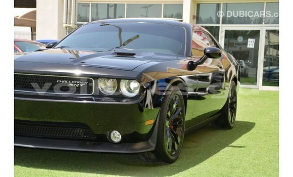 Sayi Imported Dodge Challenger Black Mota in Import - Dubai a estuary Sayi Imported Dodge Challenger Black Mota in Import - Dubai a estuary