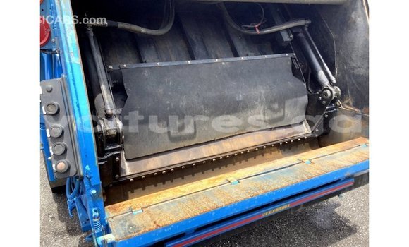 Acheter Import Voiture Mitsubishi i Bleu à Import - Dubai, Estuaire Acheter Import Voiture Mitsubishi i Bleu à Import - Dubai, Estuaire