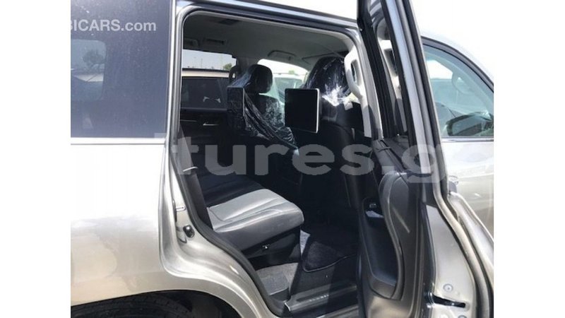 Big with watermark lexus lx estuary import dubai 7148