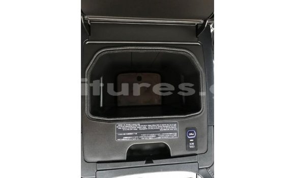 Sayi Imported Lexus LX Sauran Mota in Import - Dubai a estuary Sayi Imported Lexus LX Sauran Mota in Import - Dubai a estuary