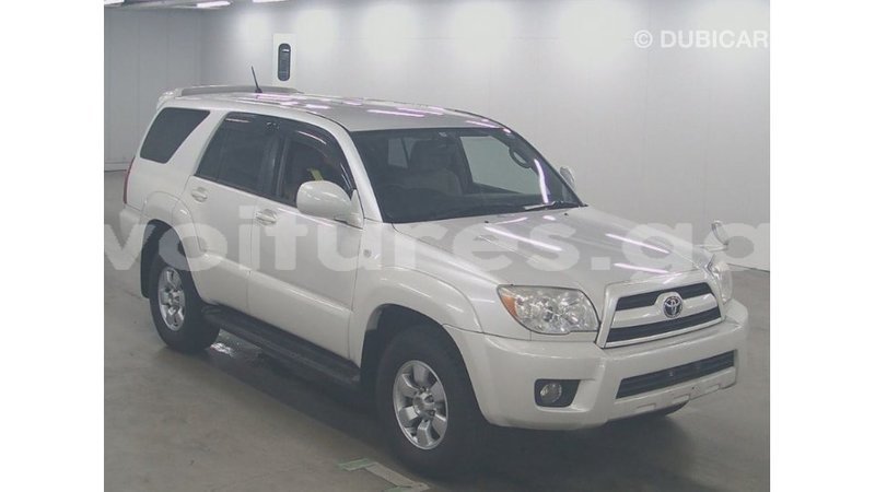 Big with watermark toyota hilux estuary import dubai 7150