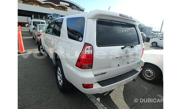 Acheter Import Voiture Toyota Hilux Blanc à Import - Dubai, Estuaire Acheter Import Voiture Toyota Hilux Blanc à Import - Dubai, Estuaire