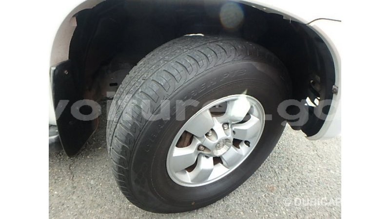 Big with watermark toyota hilux estuary import dubai 7150