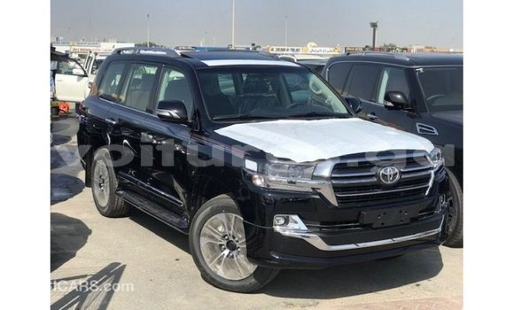 Acheter Import Voiture Toyota Land Cruiser Noir à Import - Dubai, Estuaire Acheter Import Voiture Toyota Land Cruiser Noir à Import - Dubai, Estuaire