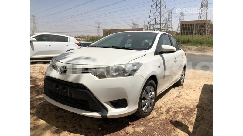 Big with watermark toyota yaris estuary import dubai 7152