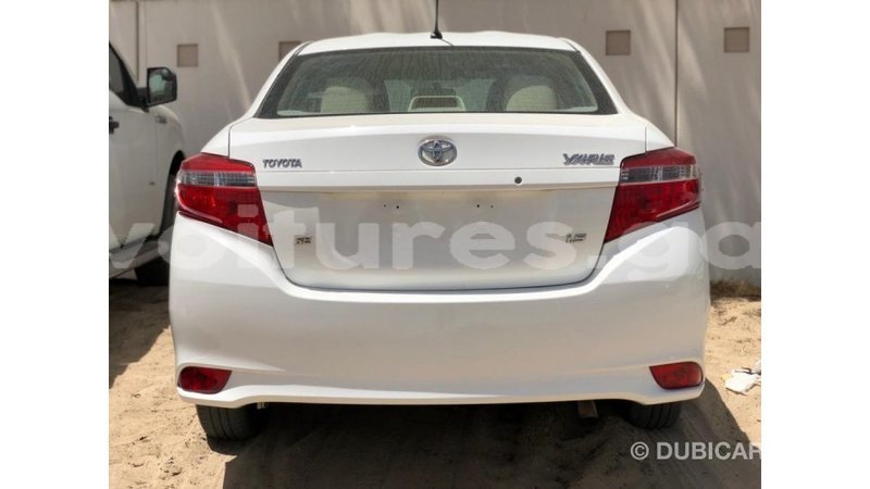 Big with watermark toyota yaris estuary import dubai 7152