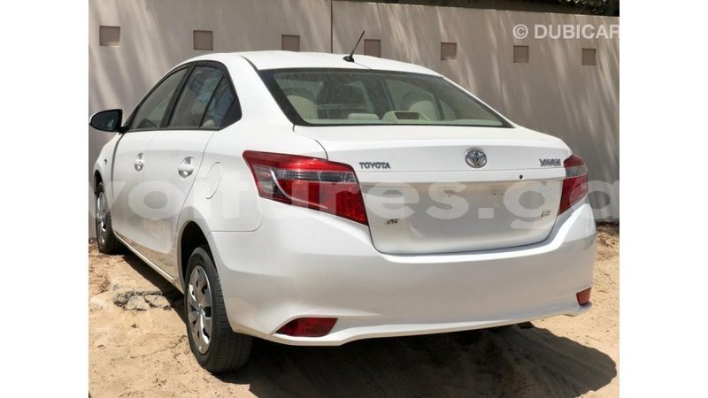 Big with watermark toyota yaris estuary import dubai 7152