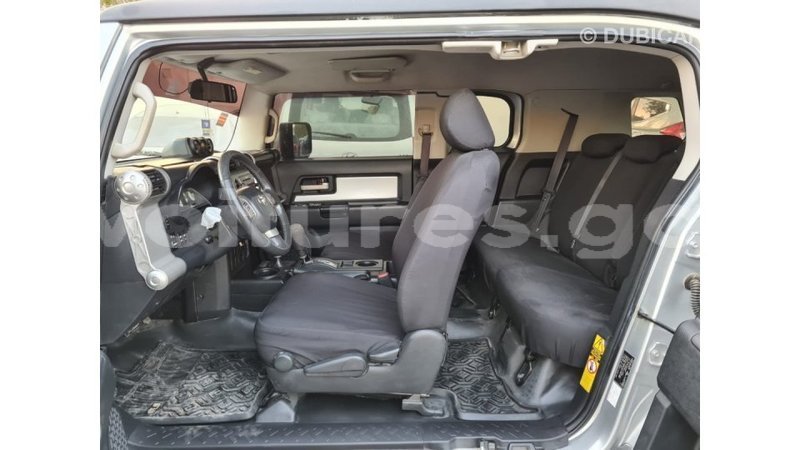 Big with watermark toyota fj cruiser estuary import dubai 7153