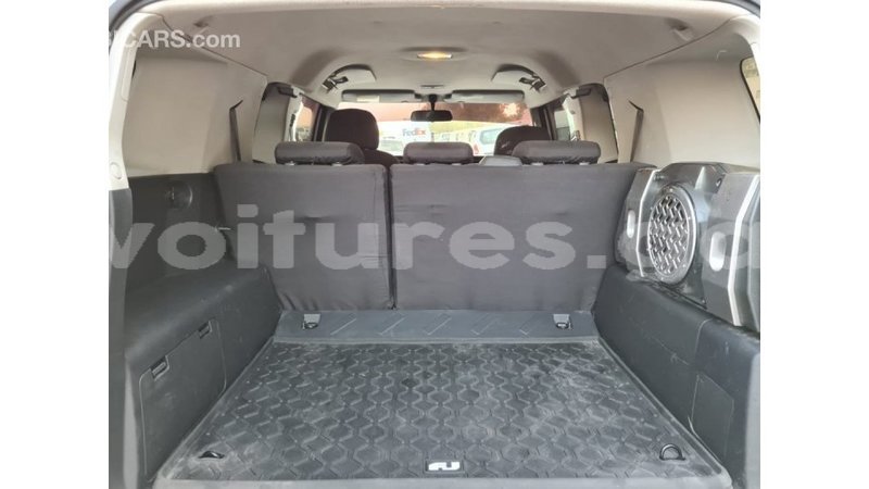 Big with watermark toyota fj cruiser estuary import dubai 7153