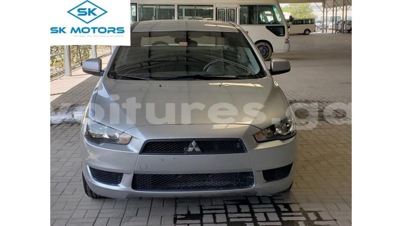 Big with watermark mitsubishi lancer estuary import dubai 7154