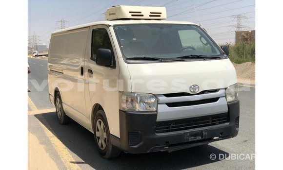 Sayi Imported Toyota Hiace White Mota in Import - Dubai a estuary Sayi Imported Toyota Hiace White Mota in Import - Dubai a estuary
