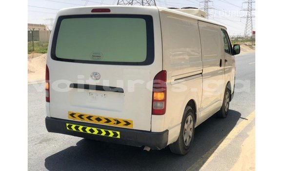 Sayi Imported Toyota Hiace White Mota in Import - Dubai a estuary Sayi Imported Toyota Hiace White Mota in Import - Dubai a estuary