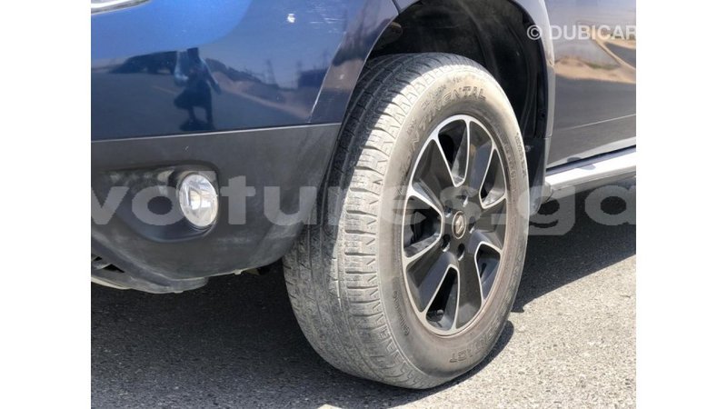 Big with watermark renault duster estuary import dubai 7156