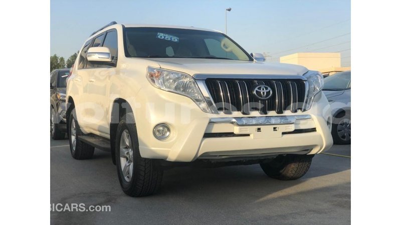 Big with watermark toyota prado estuary import dubai 7157