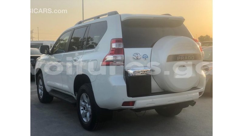 Big with watermark toyota prado estuary import dubai 7157