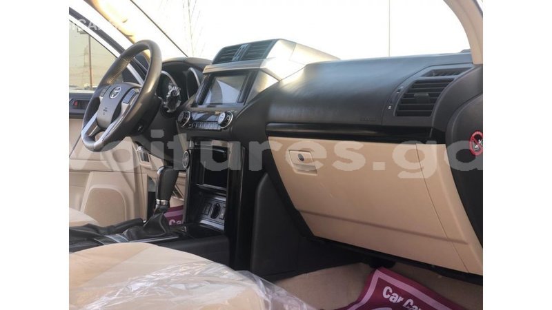 Big with watermark toyota prado estuary import dubai 7157