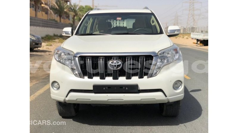 Big with watermark toyota prado estuary import dubai 7162