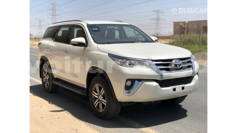 Big with watermark toyota fortuner estuary import dubai 7166