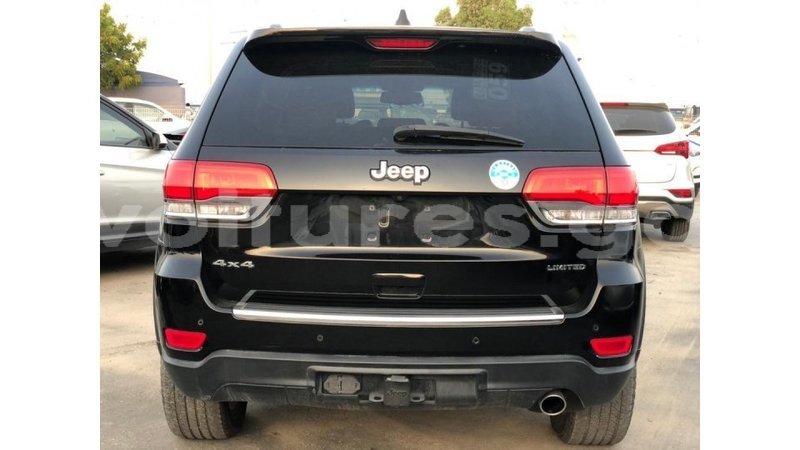 Big with watermark jeep grand cherokee estuary import dubai 7167