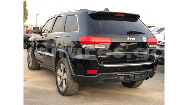 Big with watermark jeep grand cherokee estuary import dubai 7167