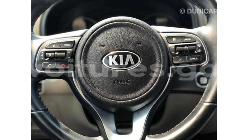 Big with watermark kia sportage estuary import dubai 7168