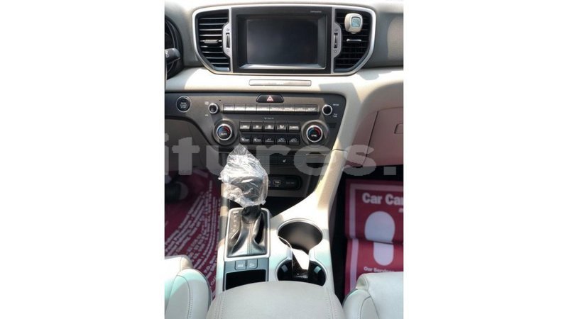 Big with watermark kia sportage estuary import dubai 7168