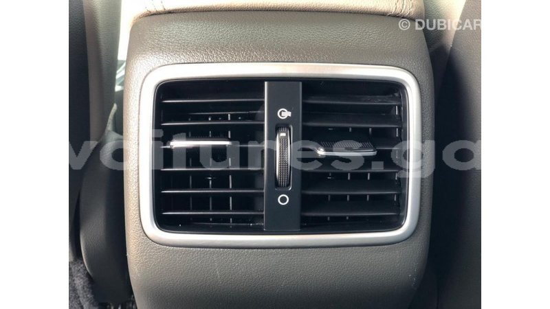 Big with watermark kia sportage estuary import dubai 7168