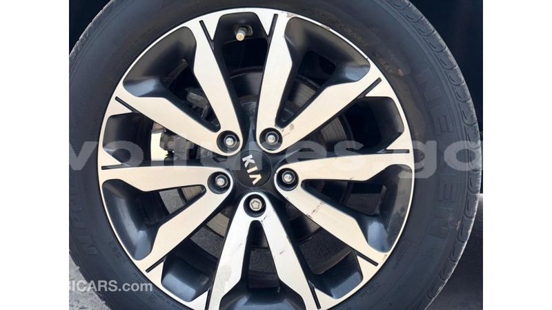 Big with watermark kia sportage estuary import dubai 7168
