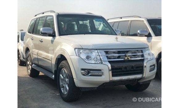 Buy Import Mitsubishi Pajero Black Car in Import - Dubai in Estuary Buy Import Mitsubishi Pajero Black Car in Import - Dubai in Estuary