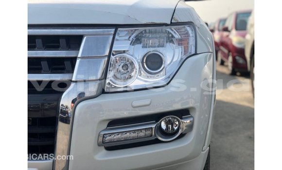 Buy Import Mitsubishi Pajero Black Car in Import - Dubai in Estuary Buy Import Mitsubishi Pajero Black Car in Import - Dubai in Estuary
