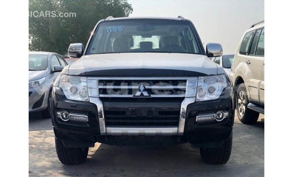 Sayi Imported Mitsubishi Pajero Black Mota in Import - Dubai a estuary Sayi Imported Mitsubishi Pajero Black Mota in Import - Dubai a estuary