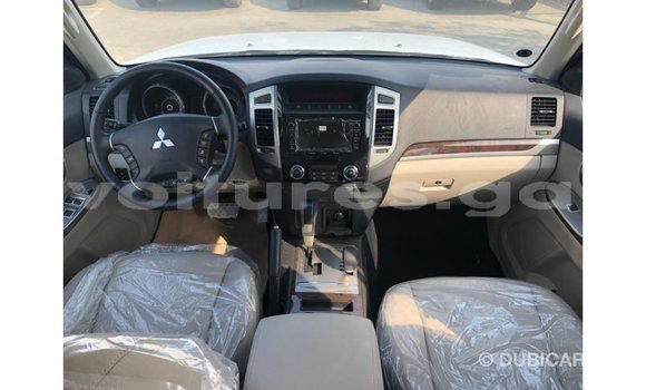Sayi Imported Mitsubishi Pajero Black Mota in Import - Dubai a estuary Sayi Imported Mitsubishi Pajero Black Mota in Import - Dubai a estuary