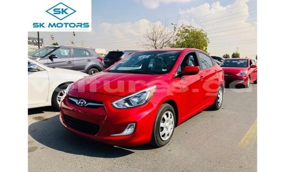 Acheter Import Voiture Hyundai Accent Rouge à Import - Dubai, Estuaire