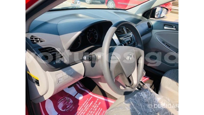 Big with watermark hyundai accent estuary import dubai 7172