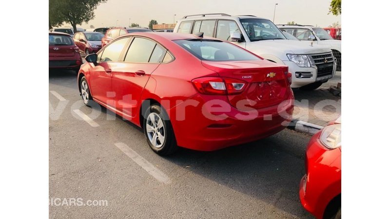 Big with watermark chevrolet cruze estuary import dubai 7174