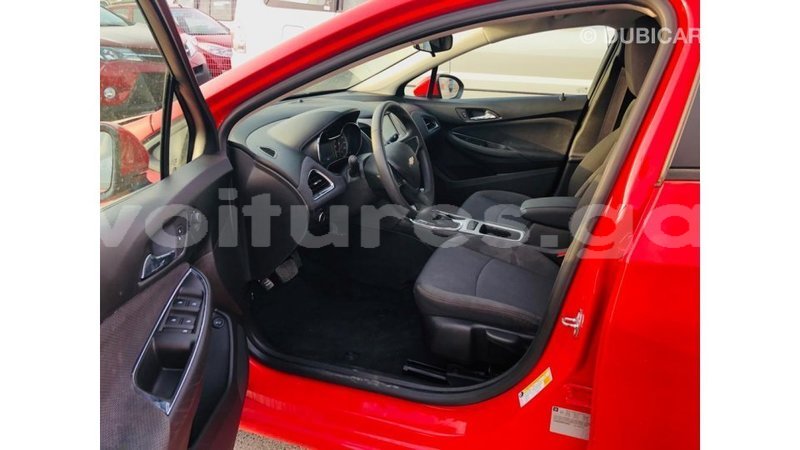 Big with watermark chevrolet cruze estuary import dubai 7174