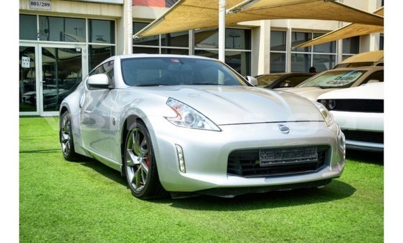 Acheter Import Voiture Nissan 370Z Autre à Import - Dubai, Estuaire