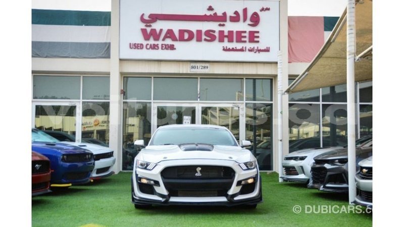 Big with watermark ford mustang estuary import dubai 7178