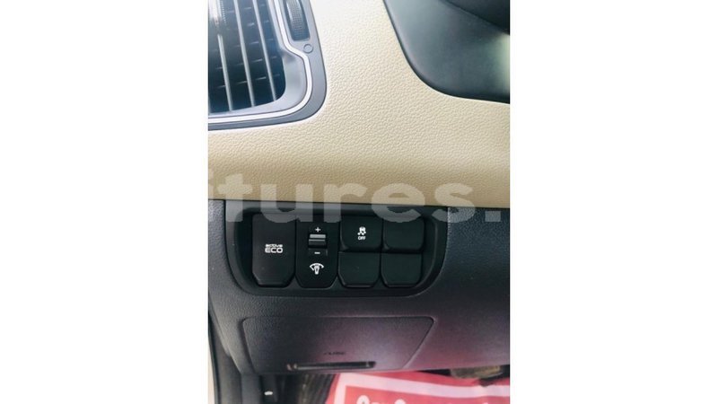 Big with watermark kia rio estuary import dubai 7181