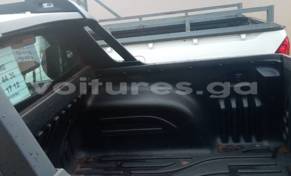 Acheter Occasion Voiture Renault Duster Blanc à Libreville, Estuaire Acheter Occasion Voiture Renault Duster Blanc à Libreville, Estuaire