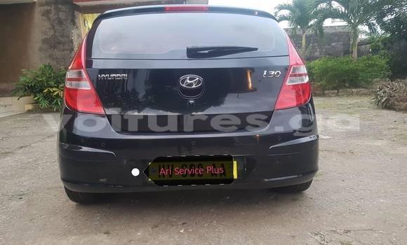 Sayi Na hannu Hyundai i30 Black Mota in Libreville a estuary Sayi Na hannu Hyundai i30 Black Mota in Libreville a estuary