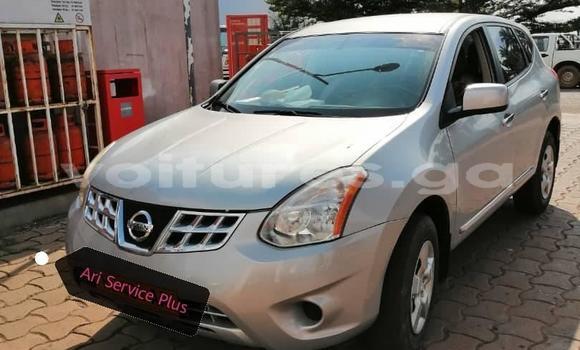 Sayi Na hannu Nissan Rogue Azurfa Mota in Libreville a estuary Sayi Na hannu Nissan Rogue Azurfa Mota in Libreville a estuary